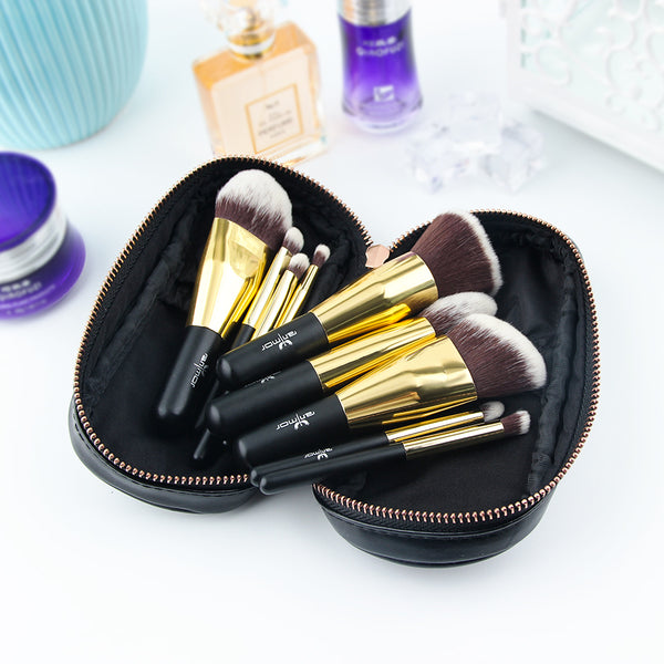 9 pc 5 in Plush Makeup Brushes Set & Cosmetic Bag Travel Kit